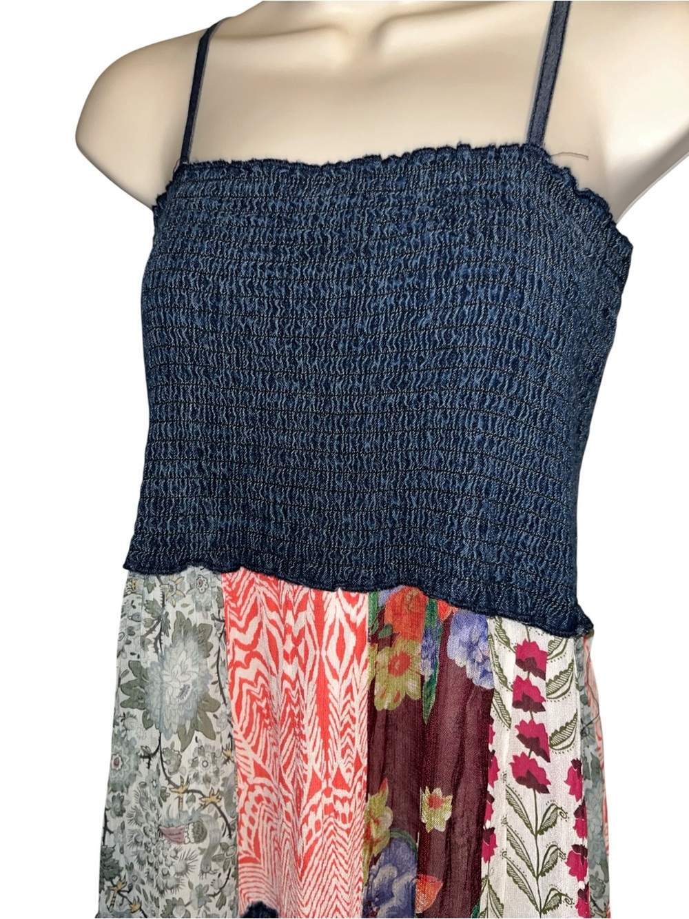 YOUNG THREADS XL SMOCKED DENIM W/ LATTE PATCHWORK MIDI DRESS - Picture 4 of 6